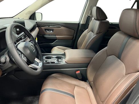 New 2025 Honda Pilot Elite image 16