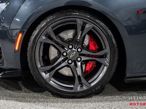 Used 2020 Chevrolet Camaro SS image 10