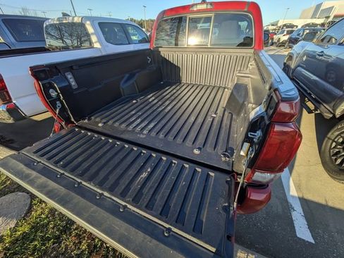 Used 2023 Toyota Tacoma SR image 27