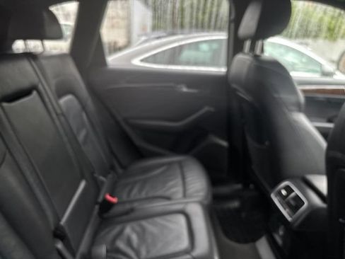 Used 2015 Audi Q5 2.0T Premium Plus w/ Technology Package AWD/4WD image 9