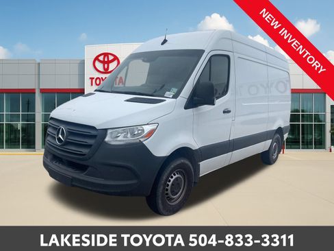 Used 2023 Mercedes-Benz Sprinter 144 Cargo w/ Acoustic Package image 1