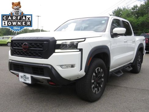 Used 2022 Nissan Frontier PRO-4X w/ Technology Package AWD/4WD image 1