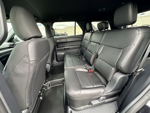 New 2025 Ford Explorer 4WD Police Interceptor image 16