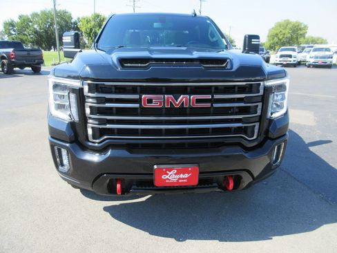 Used 2022 GMC Sierra 2500 AT4 w/ Gooseneck/5TH Wheel Package AWD/4WD image 14