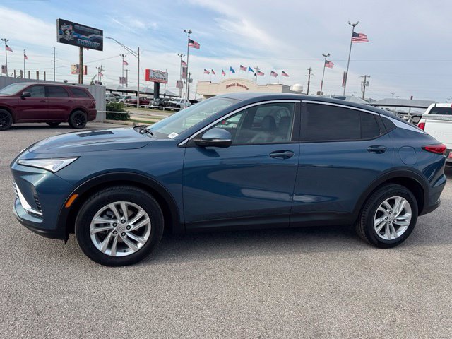 Used 2026 Buick Envista Preferred FWD image 3