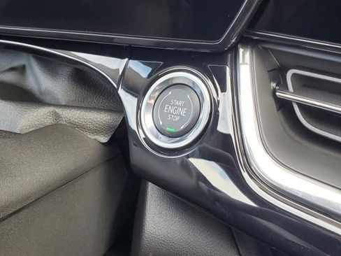 New 2026 Chevrolet Trax RS w/ Sunroof Package image 26