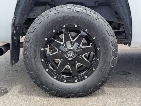 Used 2019 Toyota Tundra SR5 AWD/4WD image 47