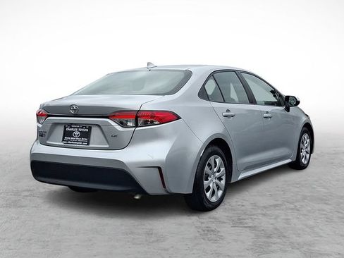 Used 2024 Toyota Corolla LE FWD image 6