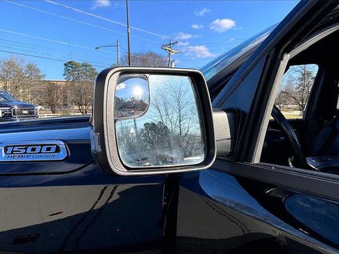 Used 2023 RAM 1500 Laramie image 29