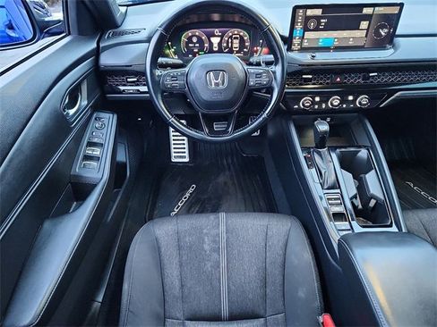 Used 2023 Honda Accord Sport image 11