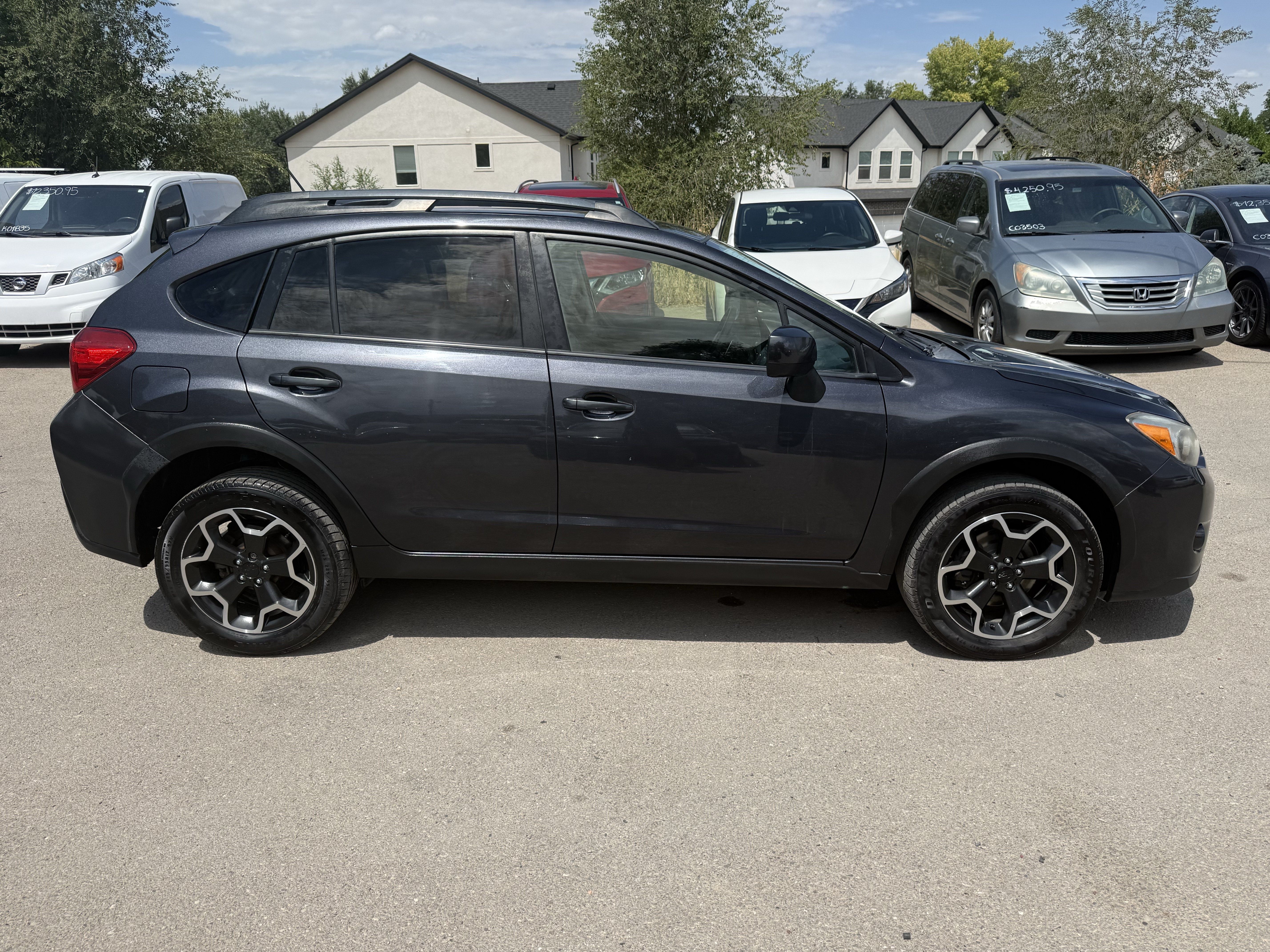 Used 2014 Subaru Crosstrek 2.0i Limited AWD/4WD image 3