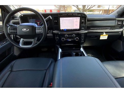 Used 2024 Ford F350 Lariat image 17