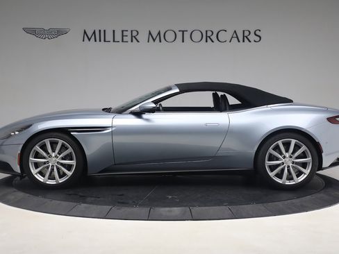 Used 2019 Aston Martin DB11 Volante image 14