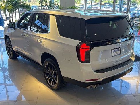 New 2026 Chevrolet Tahoe High Country AWD/4WD image 14