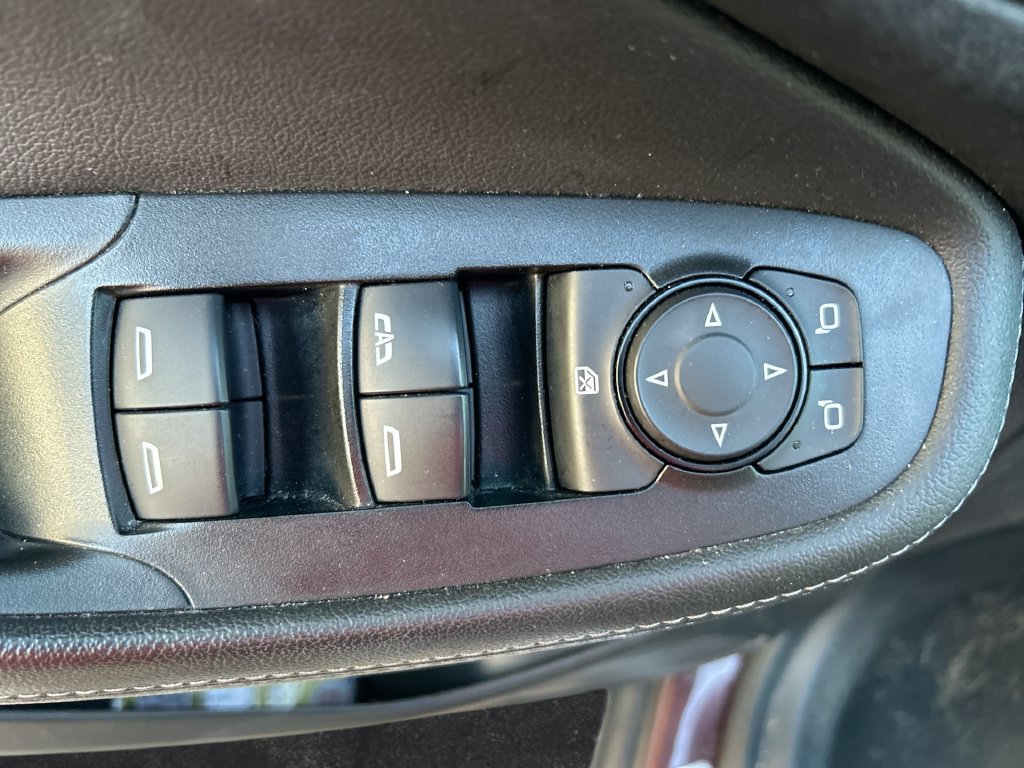 Used 2023 Buick Encore GX Preferred FWD image 12