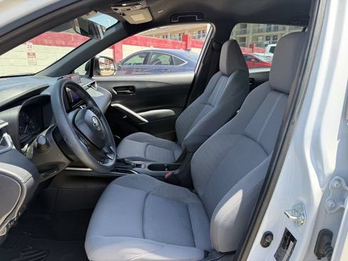Used 2024 Toyota Corolla Cross AWD Hybrid image 25