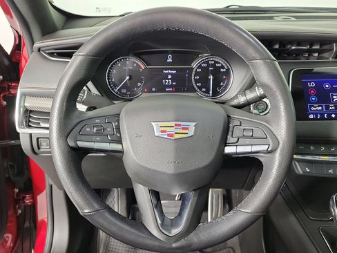 Used 2022 Cadillac XT4 Sport w/ Enhanced Visibility Package FWD image 21