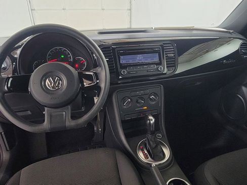 Used 2013 Volkswagen Beetle 2.5 image 13