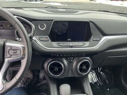 Used 2021 Chevrolet Blazer LT image 19