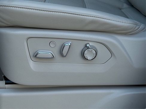 New 2025 Cadillac Escalade Sport Platinum image 33