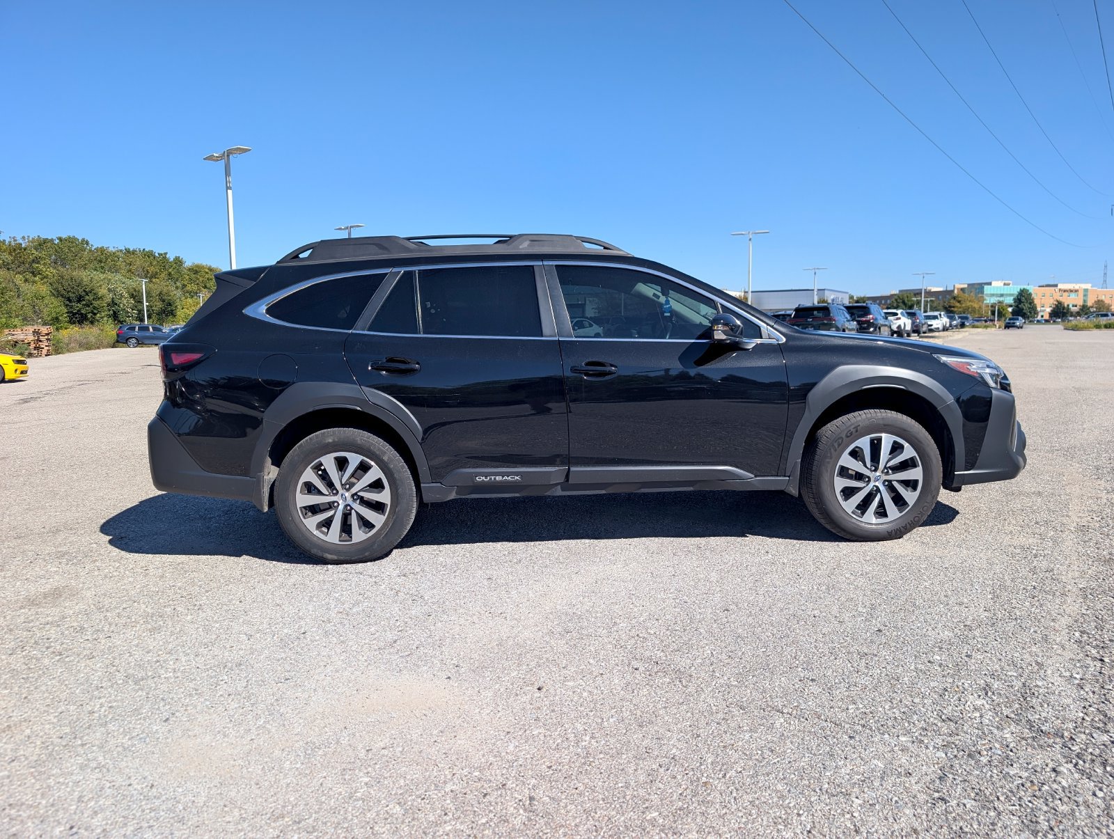 Certified 2025 Subaru Outback Premium AWD/4WD image 8