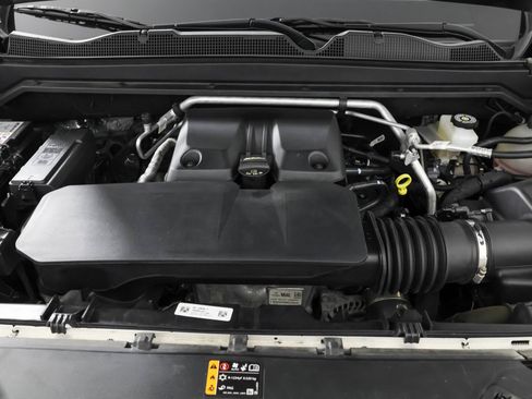 Certified 2025 Chevrolet Colorado Z71 AWD/4WD image 47