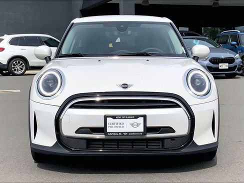 Certified 2024 MINI Cooper 4-Door Hardtop image 4