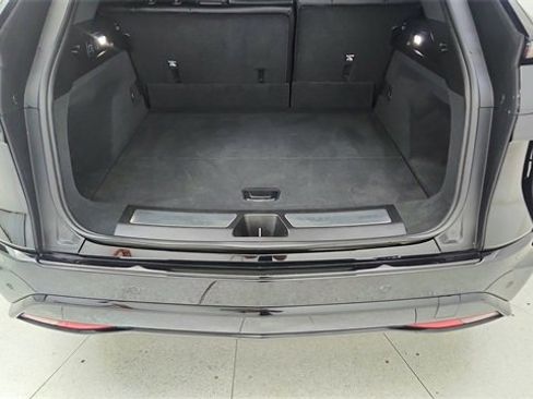 Used 2025 Cadillac Lyriq Sport image 14