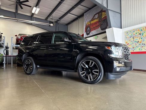 Used 2019 Chevrolet Tahoe Premier image 3