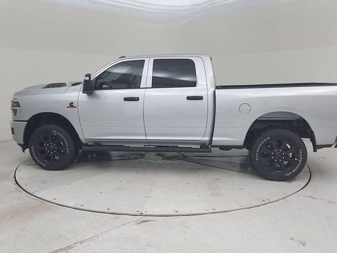 New 2026 RAM 2500 Tradesman AWD/4WD image 9