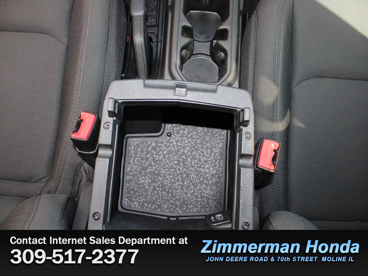 Used 2021 Jeep Wrangler Unlimited Sahara w/ Cold Weather Group AWD/4WD image 18