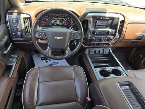 Used 2018 Chevrolet Silverado 1500 High Country AWD/4WD image 10