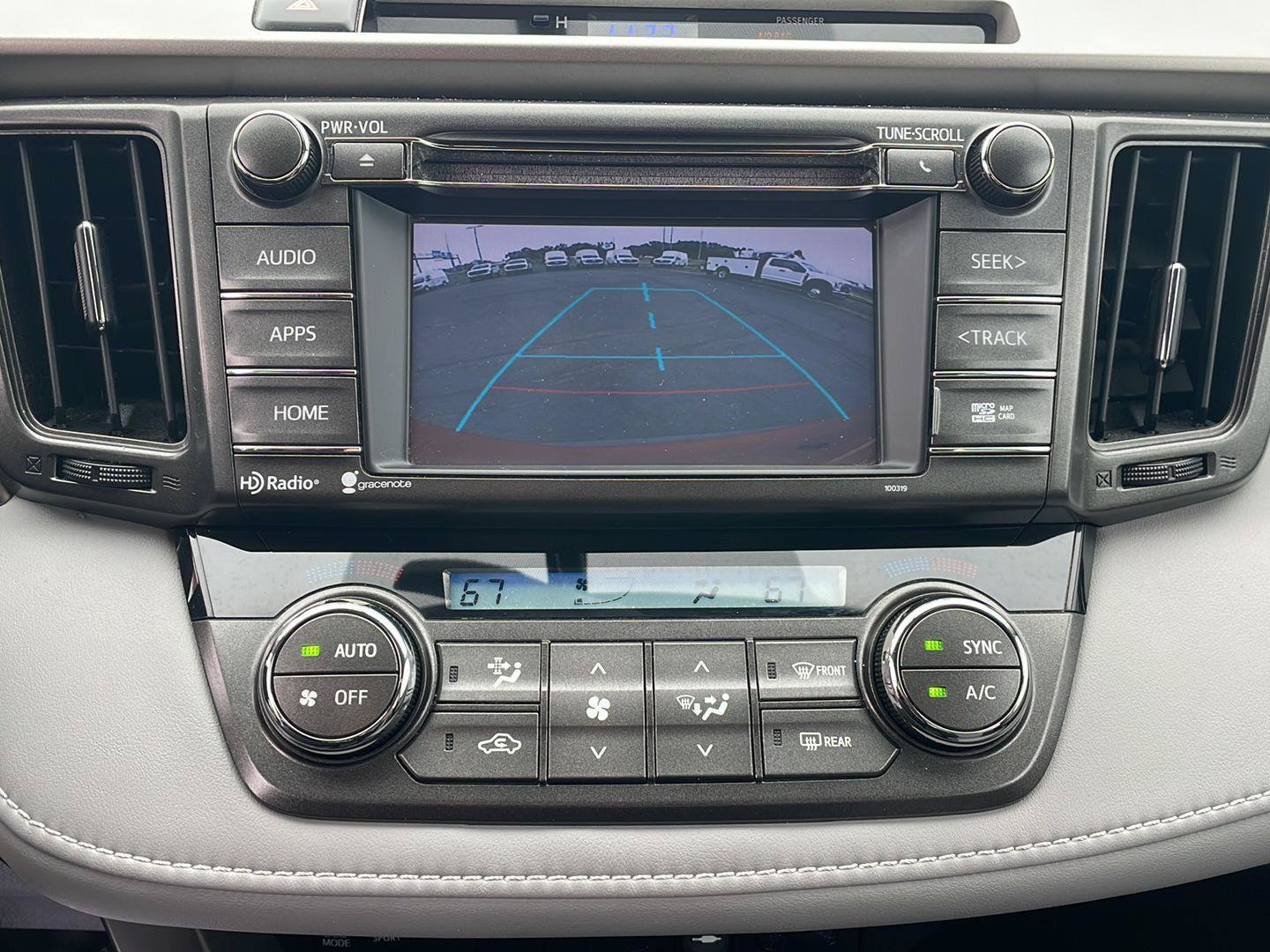 Used 2014 Toyota RAV4 XLE FWD image 22