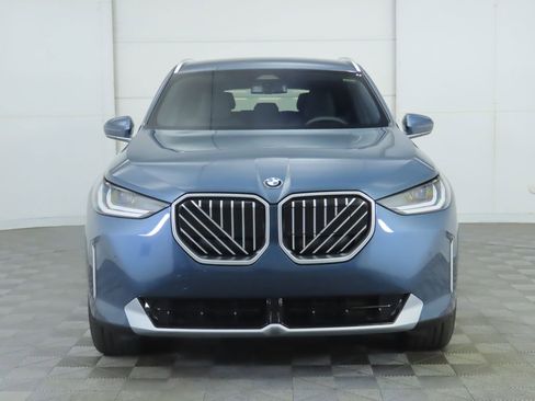 New 2026 BMW X3 xDrive30 w/ Convenience Package image 2