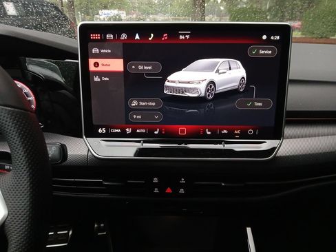 New 2026 Volkswagen GTI SE FWD image 18