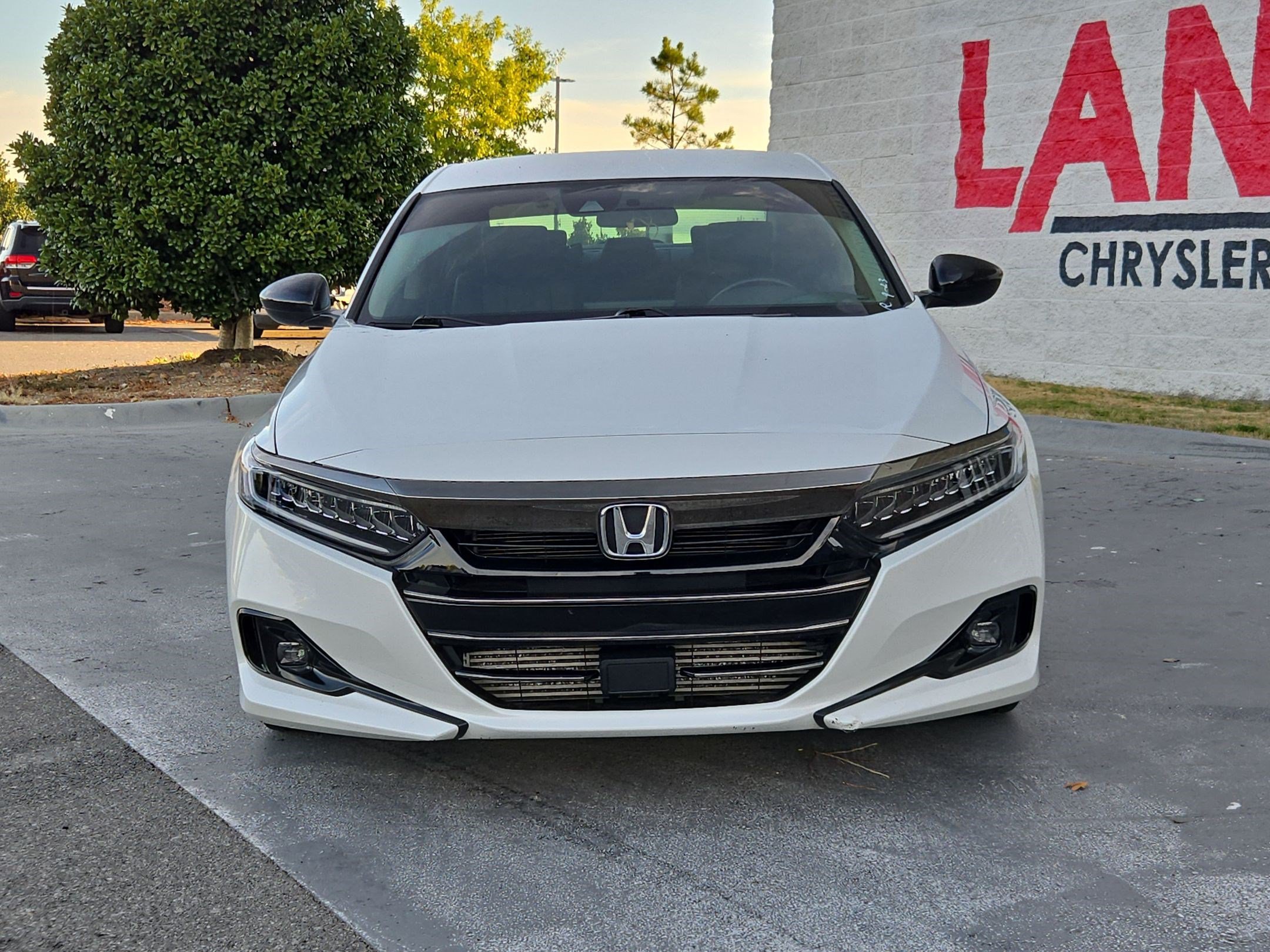 Used 2022 Honda Accord Sport Special Edition image 2