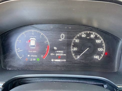 Used 2024 Honda CR-V LX image 12