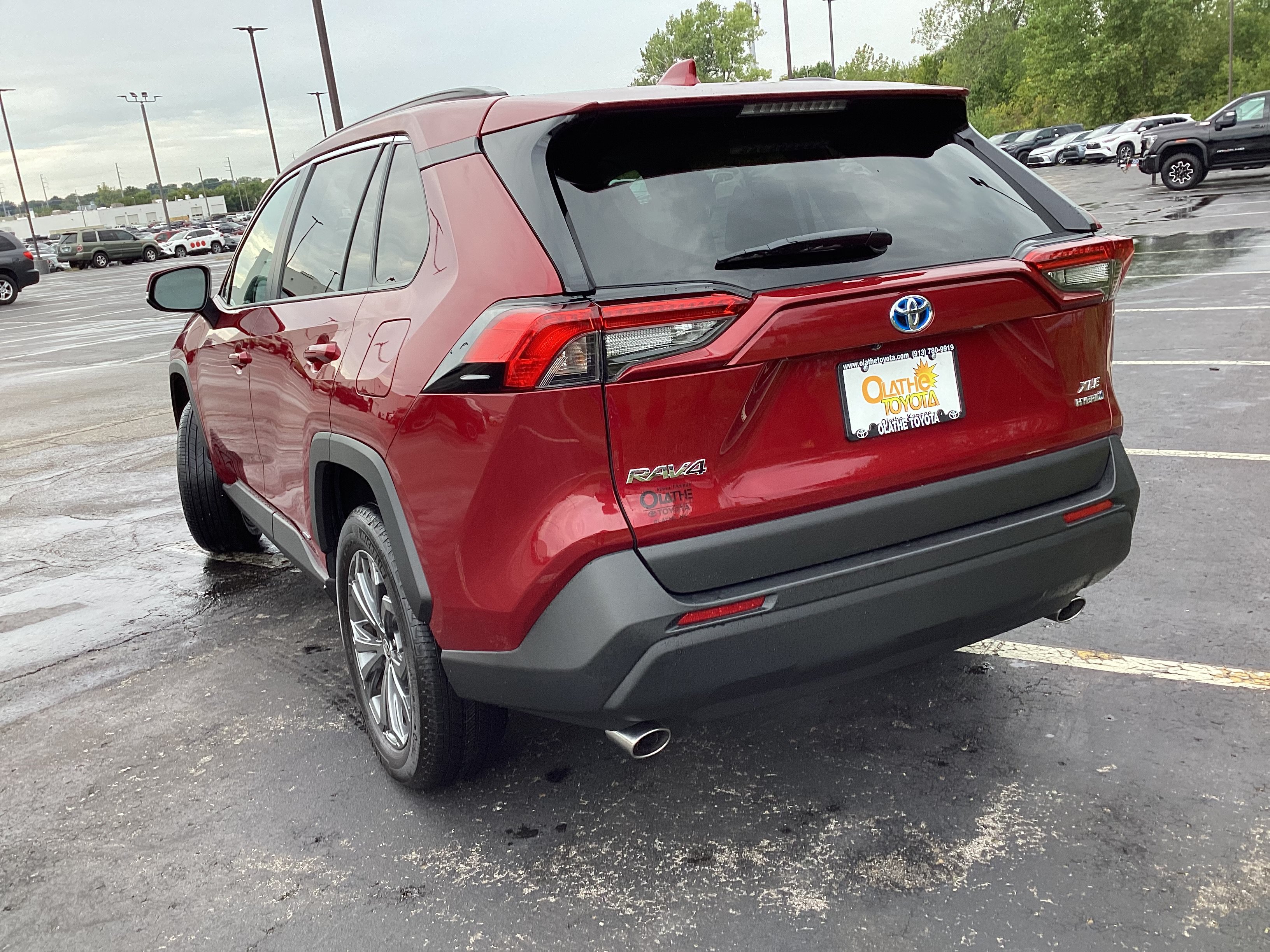 Certified 2024 Toyota RAV4 XLE Premium w/ Weather Package AWD/4WD image 31