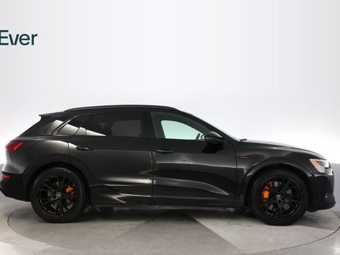 Used 2023 Audi e-tron Chronos w/ Chronos Package AWD/4WD image 13