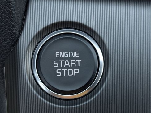 New 2026 Kia Sportage EX FWD image 39