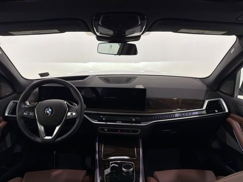 Used 2026 BMW X5 xDrive40i w/ Premium Package image 29