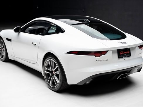 Used 2020 Jaguar F-TYPE Coupe image 23