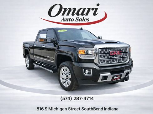 Used 2019 GMC Sierra 2500 Denali w/ Duramax Plus Package image 1