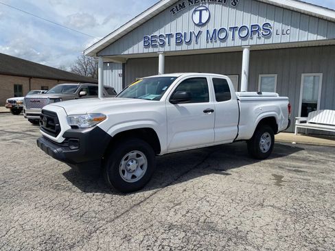 Used 2021 Toyota Tacoma SR RWD image 20