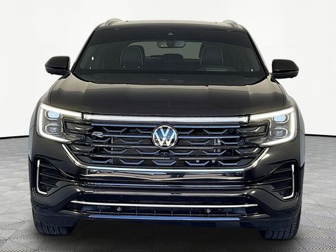 Used 2024 Volkswagen Atlas Cross Sport SEL Premium R-Line AWD/4WD image 2