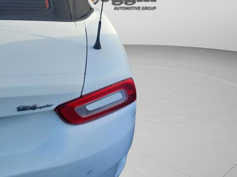 Used 2017 FIAT 124 Spider Abarth image 24