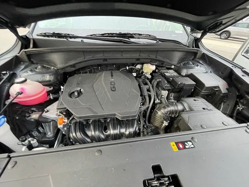 New 2025 Kia Sorento S AWD/4WD image 33