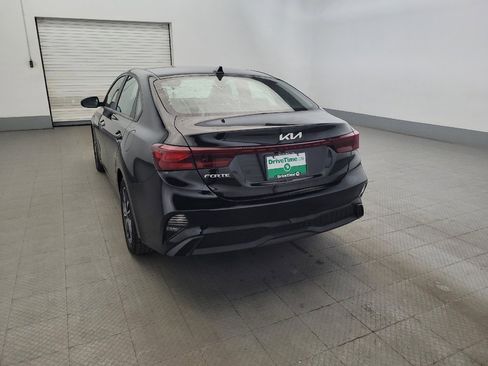 Used 2022 Kia Forte LXS FWD image 6