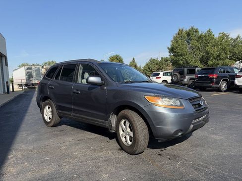 Used 2008 Hyundai Santa Fe GLS FWD image 7