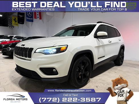 Used 2019 Jeep Cherokee Latitude Plus FWD image 1